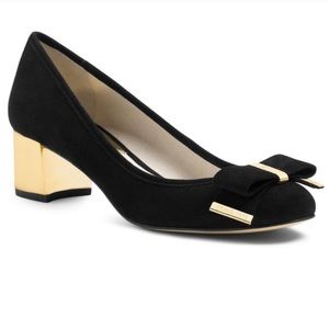 Michael Kors Kiera Mid-Pump Size 9